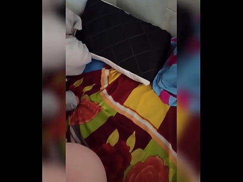 ❤️ Qofka ila degan guriga kaligiis ayuu iska joogaa sababtoo ah ninkeeda fasax buu aaday waxaan fursad u helay inaan ku waso oo dabada ka buuxiyo caano ️ Galmo ❤